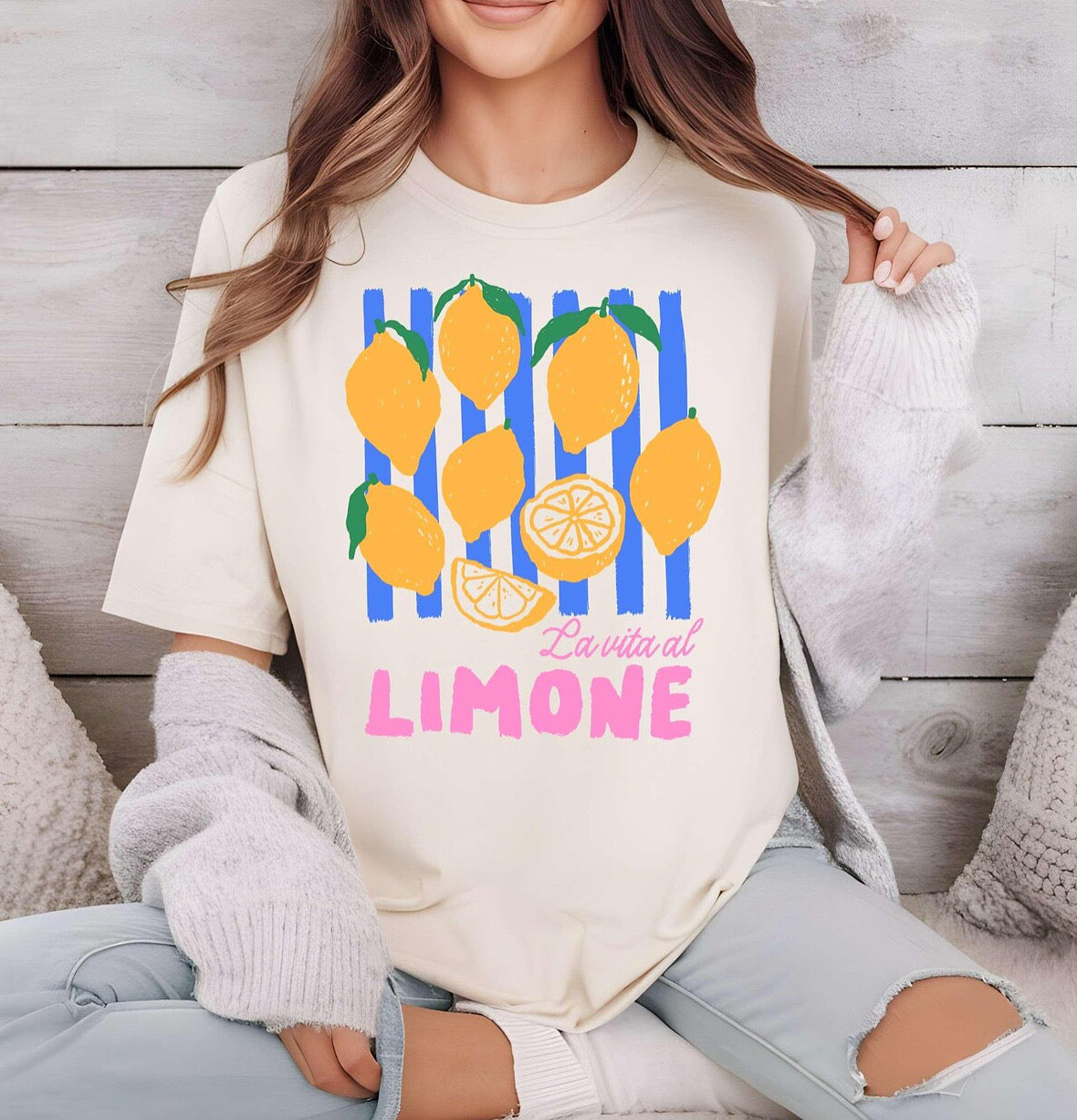 La Vita Al Limone Graphic Tshirt