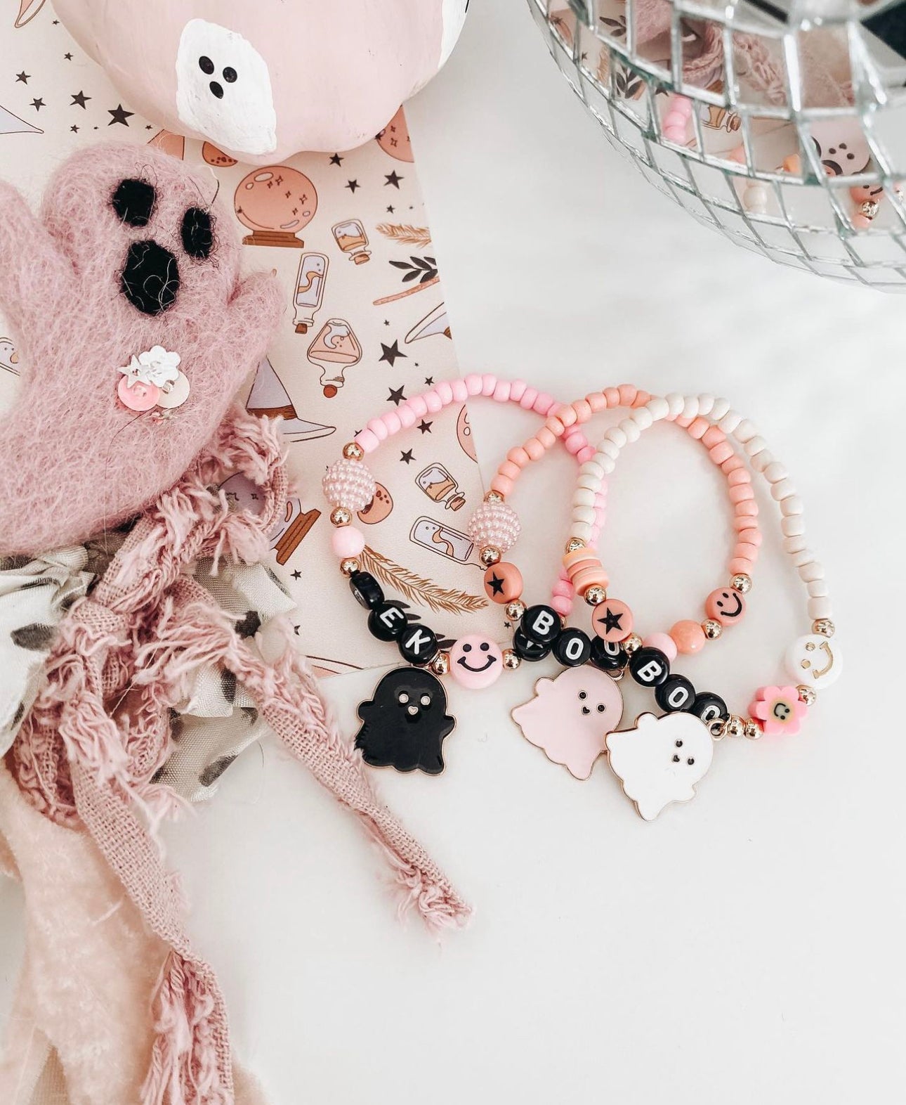 BOO Pink Ghost -Bracelet- Spooky Season-