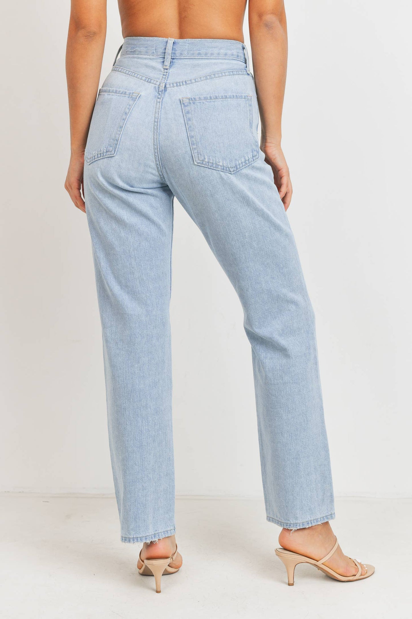 Aria Straight- Leg Jeans